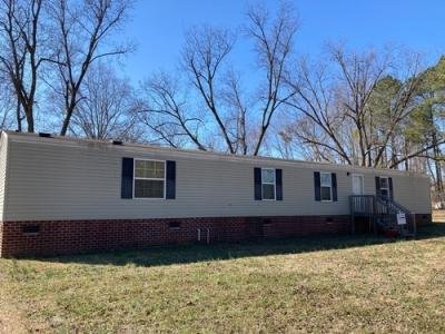 Mobile Home at 3500 Callison Hwy Greenwood, SC 29646