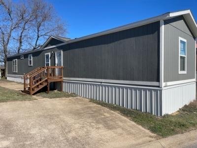 Mobile Home at 2900 S Interstate Highway 35 E Trlr 63 Waxahachie, TX 75165