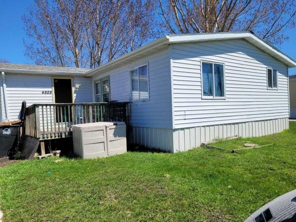 1981 Schult Mobile Home For Sale