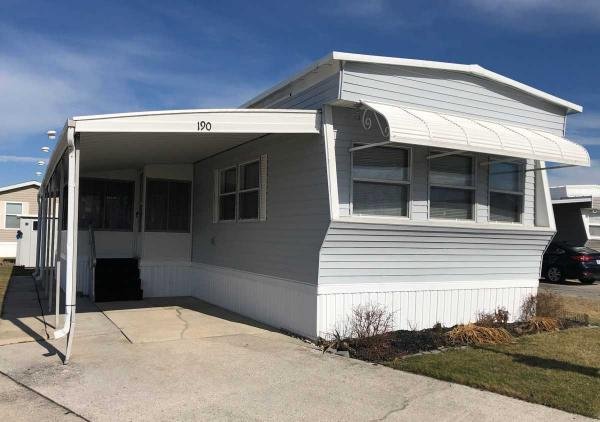 1980 Holly Park Mobile Home For Sale