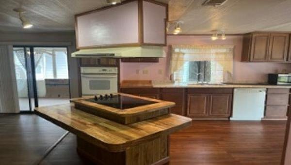 1985 TROP Mobile Home For Sale
