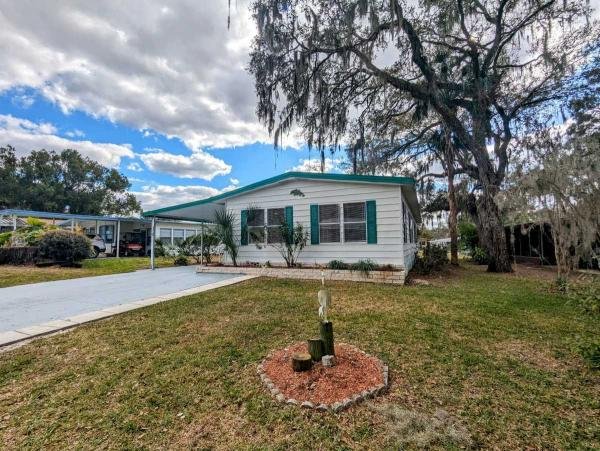 Photo 1 of 2 of home located at 5224 Londonderry Avenue Brooksville, FL 34601