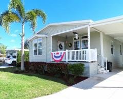 Photo 2 of 54 of home located at 392 Teakwood Dr Ellenton, FL 34222