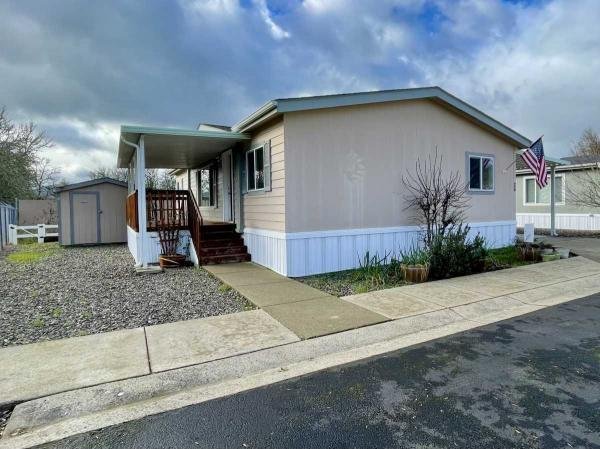 Photo 1 of 2 of home located at 1000 E Central Ave #26 Sutherlin, OR 97479