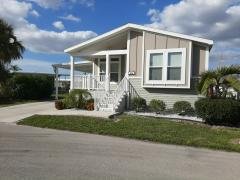 Photo 4 of 20 of home located at 836 Calamondin Court North Fort Myers, FL 33917
