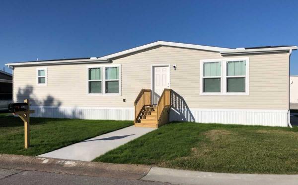 Photo 1 of 1 of home located at 30630 Drouillard Rd. Lot 262 Walbridge, OH 43465
