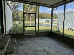 Photo 4 of 15 of home located at 425A Falcon Crest Plant City, FL 33565