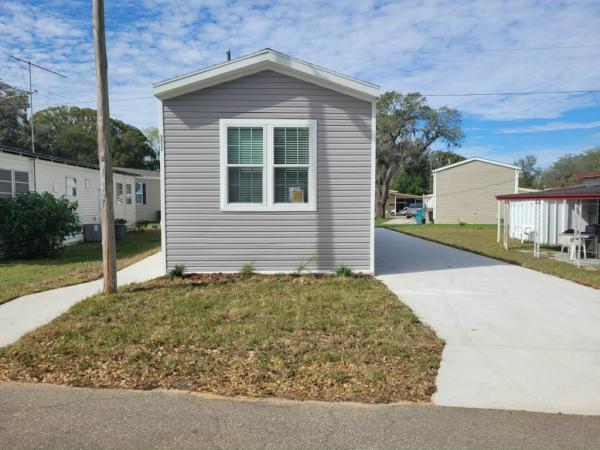 2024 Skyline - Ocala Mobile Home For Rent