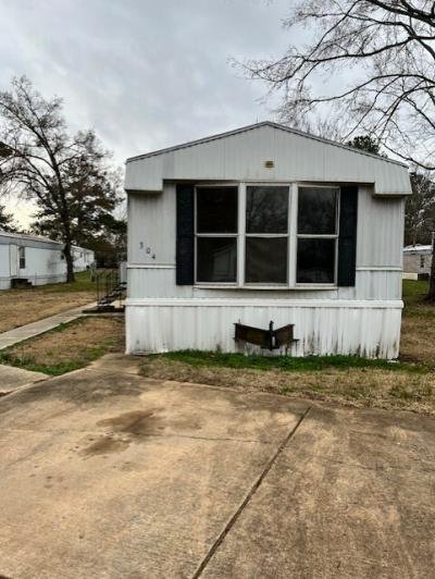 Mobile Home at 304 Adams Street Richland, MS 39218