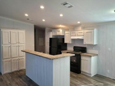 Photo 2 of 29 of home located at 1219 51st Avenue East, #18 Bradenton, FL 34203