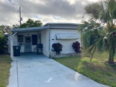 Mobile Home at 29 Charles Drive E. Winter Haven, FL 33880