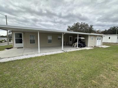 Photo 3 of 22 of home located at 503 Honeysuckle Drive Fruitland Park, FL 34731