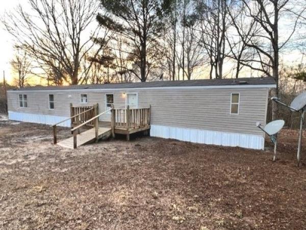 2008 BAYVIEW Mobile Home For Sale