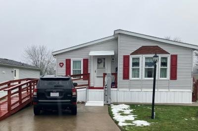 Mobile Home at 1191 Hawthorne Drive Brookfield, OH 44403
