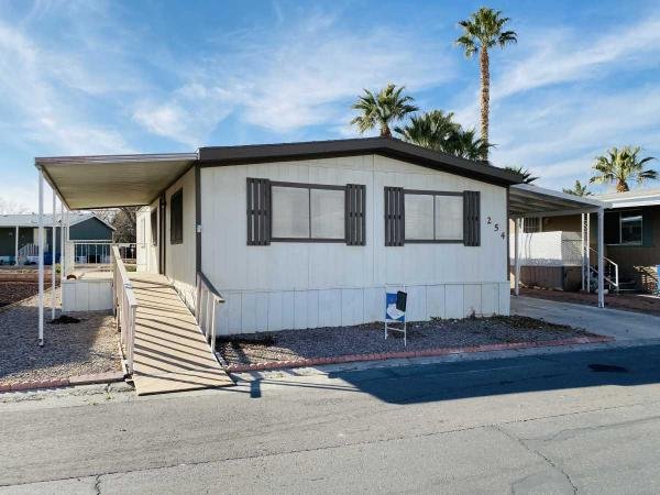1983 GOLDEN WEST CANTERBURY Manufactured Home