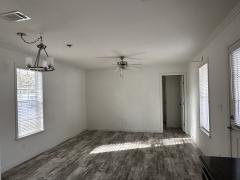 Photo 4 of 8 of home located at 10801 Captain Hook Cir Thonotosassa, FL 33592