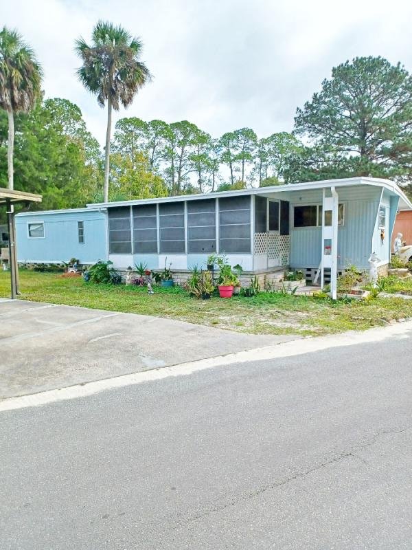 Photo 1 of 1 of home located at 8975 W. Halls River Rd Lot 211 Homosassa, FL 34448