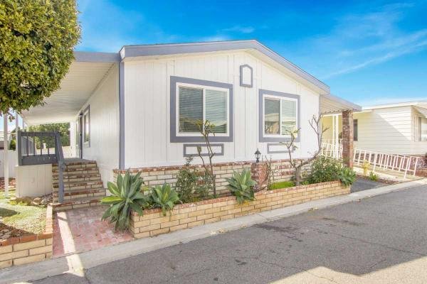 1986 Goldenwest Seacliff Mobile Home