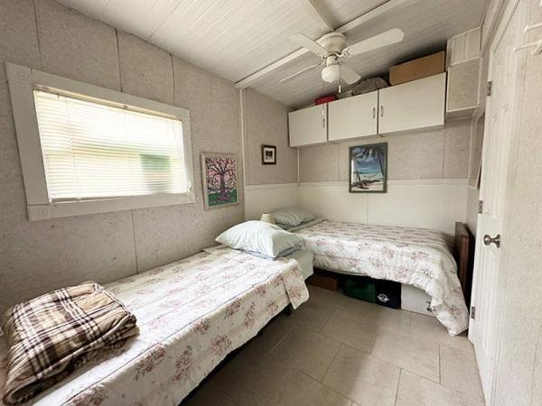 1989 Park Manufactured Home
