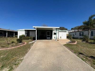 Mobile Home at 723 Sutton St Lady Lake, FL 32159