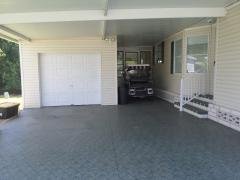 Photo 2 of 21 of home located at 586 Tulip Circle E Auburndale, FL 33823