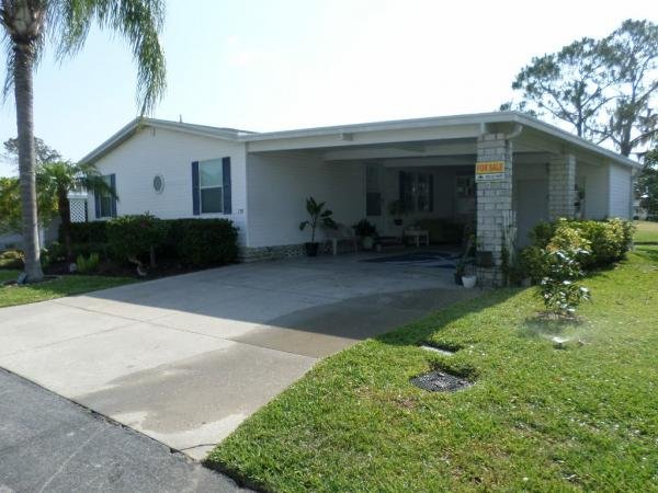 Photo 1 of 2 of home located at 179 Golf View Dr Auburndale, FL 33823