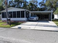 Photo 2 of 17 of home located at 337 Waldorf Dr Auburndale, FL 33823