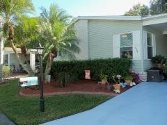 Photo 4 of 28 of home located at 574 Tulip Circle E Auburndale, FL 33823
