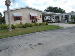 Photo 2 of 23 of home located at 180 Golf View Dr Auburndale, FL 33823