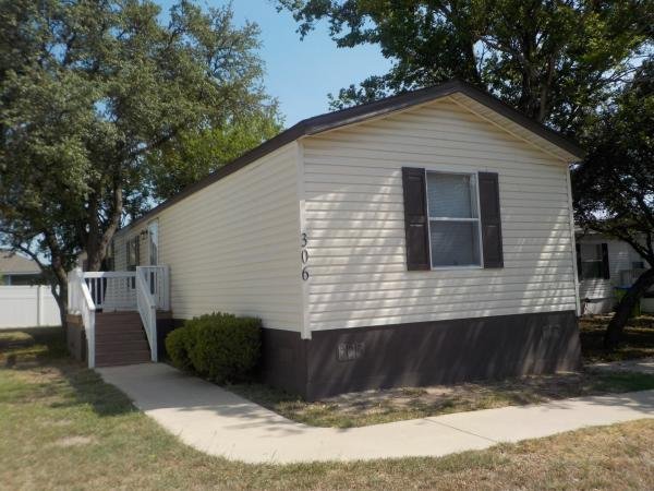 Photo 1 of 2 of home located at 11555 Culebra Road Site #306 San Antonio, TX 78253
