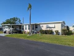 Photo 1 of 11 of home located at 707 52nd Avenue Blvd W Bradenton, FL 34207