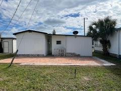 Photo 3 of 16 of home located at 3528 14th Street West #D006 Bradenton, FL 34205