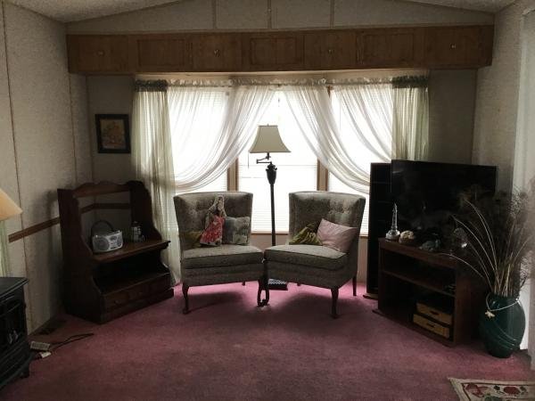 1990 FUQU Mobile Home For Sale