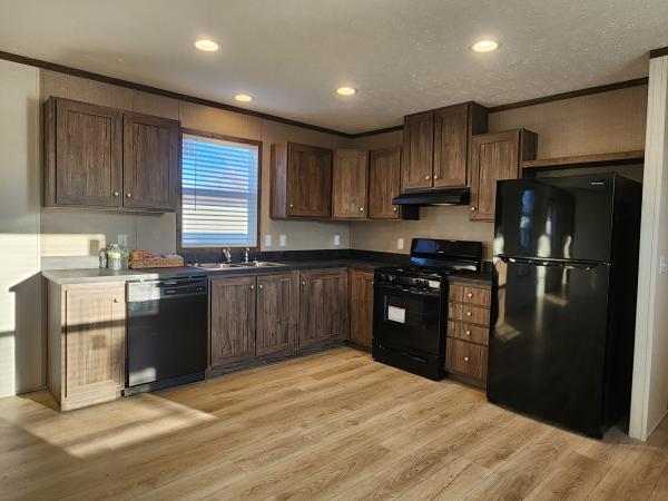 2023 Clayton - Wakarusa Mobile Home