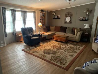 Photo 3 of 8 of home located at 9483 Lewis Ct Davisburg, MI 48350