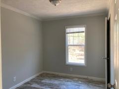 Photo 5 of 12 of home located at 57 Ellis Dr Cayce, SC 29033
