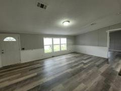 Photo 3 of 12 of home located at 1743 Jolly Ave Apopka, FL 32712