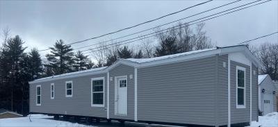 Mobile Home at 20 Hawthorn Drive Norway, ME 04268