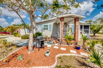 Photo 4 of 45 of home located at 19427 Saddlebrook Ct North Fort Myers, FL 33903