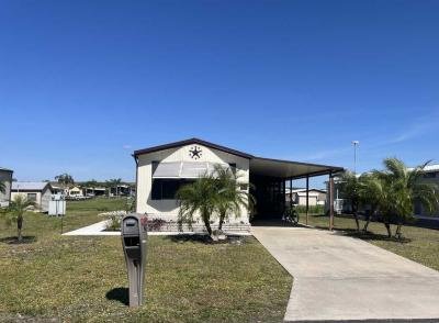 Mobile Home at 1640 S Scenic Hwy Lot 42 Frostproof, FL 33843