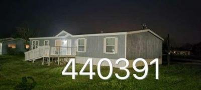 Mobile Home at 906 W Dallas Ave Seadrift, TX 77983