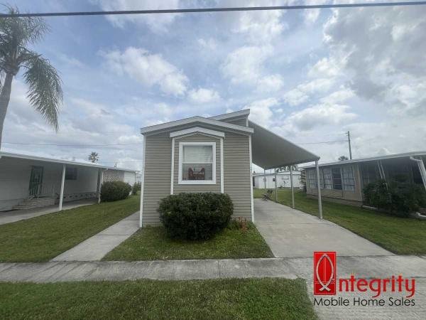 Photo 1 of 2 of home located at 1415 Main St, Lot 209 Dunedin, FL 34698
