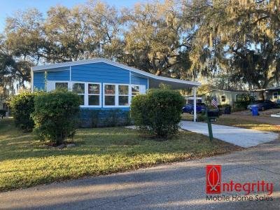 Mobile Home at 10914 Whispering Oaks Circle Riverview, FL 33569