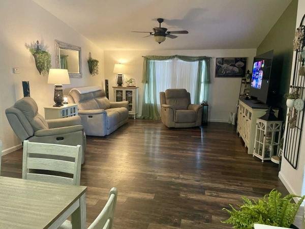 1999 Palm Harbor  Manufactured Home