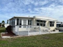 Photo 1 of 10 of home located at 3039 Viola Drive Sarasota, FL 34239