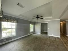 Photo 4 of 21 of home located at 36116 Plum Ave Grand Island, FL 32735