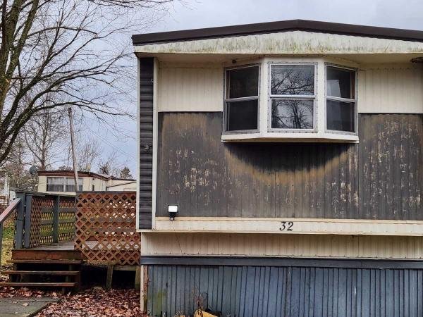 1984 LaVille Mobile Home For Sale