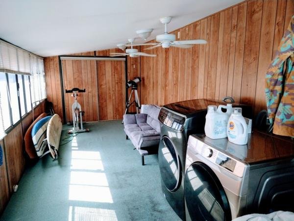 1980 Golden West N/A Manufactured Home