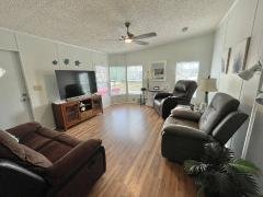 Photo 2 of 25 of home located at 195 Landing Dr Leesburg, FL 34748