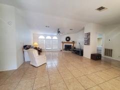 Photo 4 of 24 of home located at 5873 Tuna Dr. Orlando, FL 32822